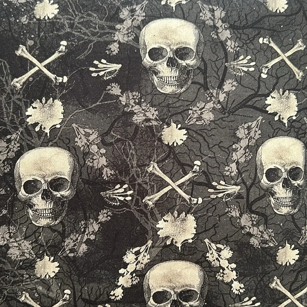 💀🖤Halloween Decorative Pillow